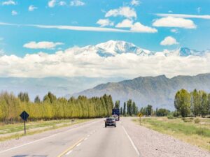 Read more about the article Argentina’s 5 best road trips: drive through some of the world’s most epic landscapes